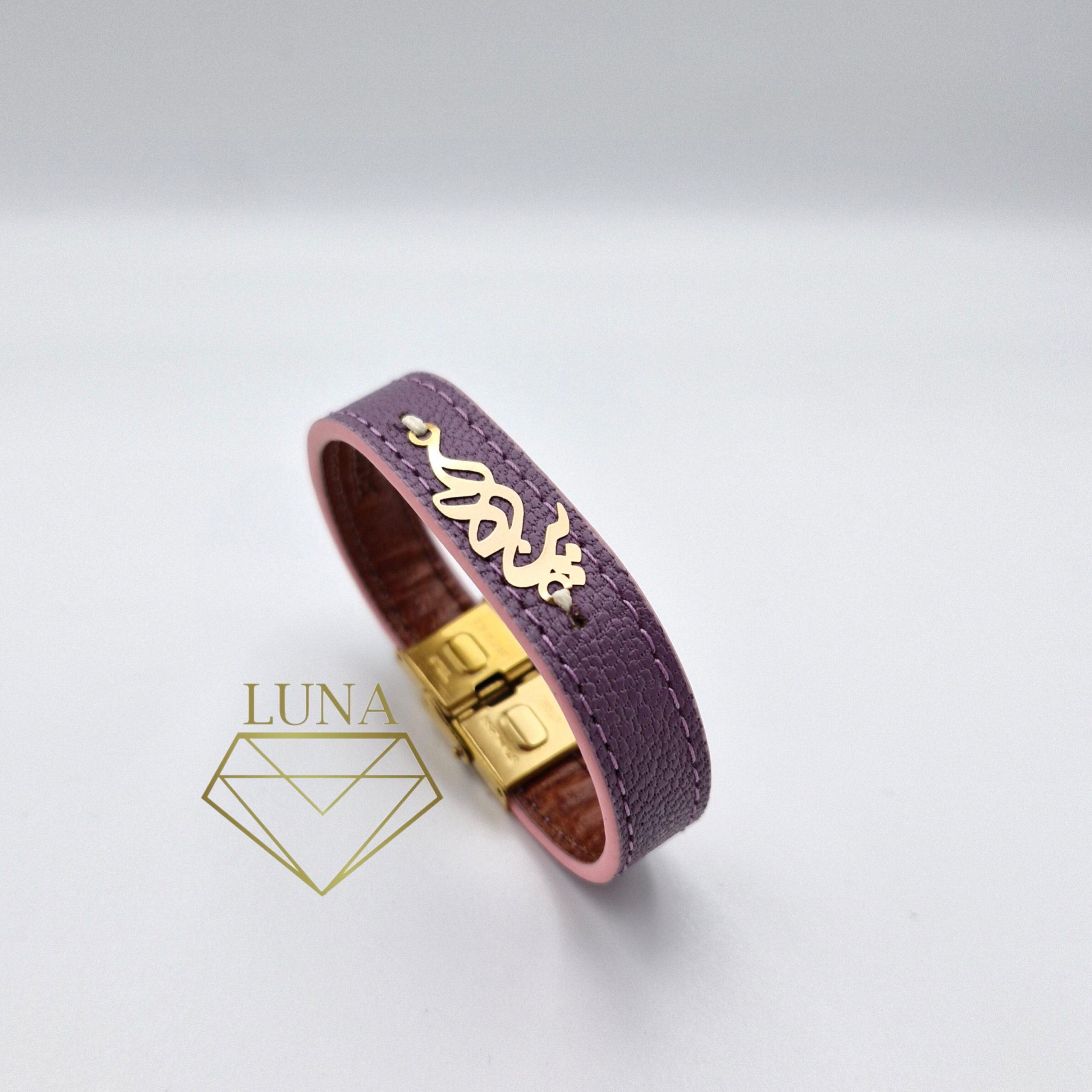 دستبند چرم و طلا اسم